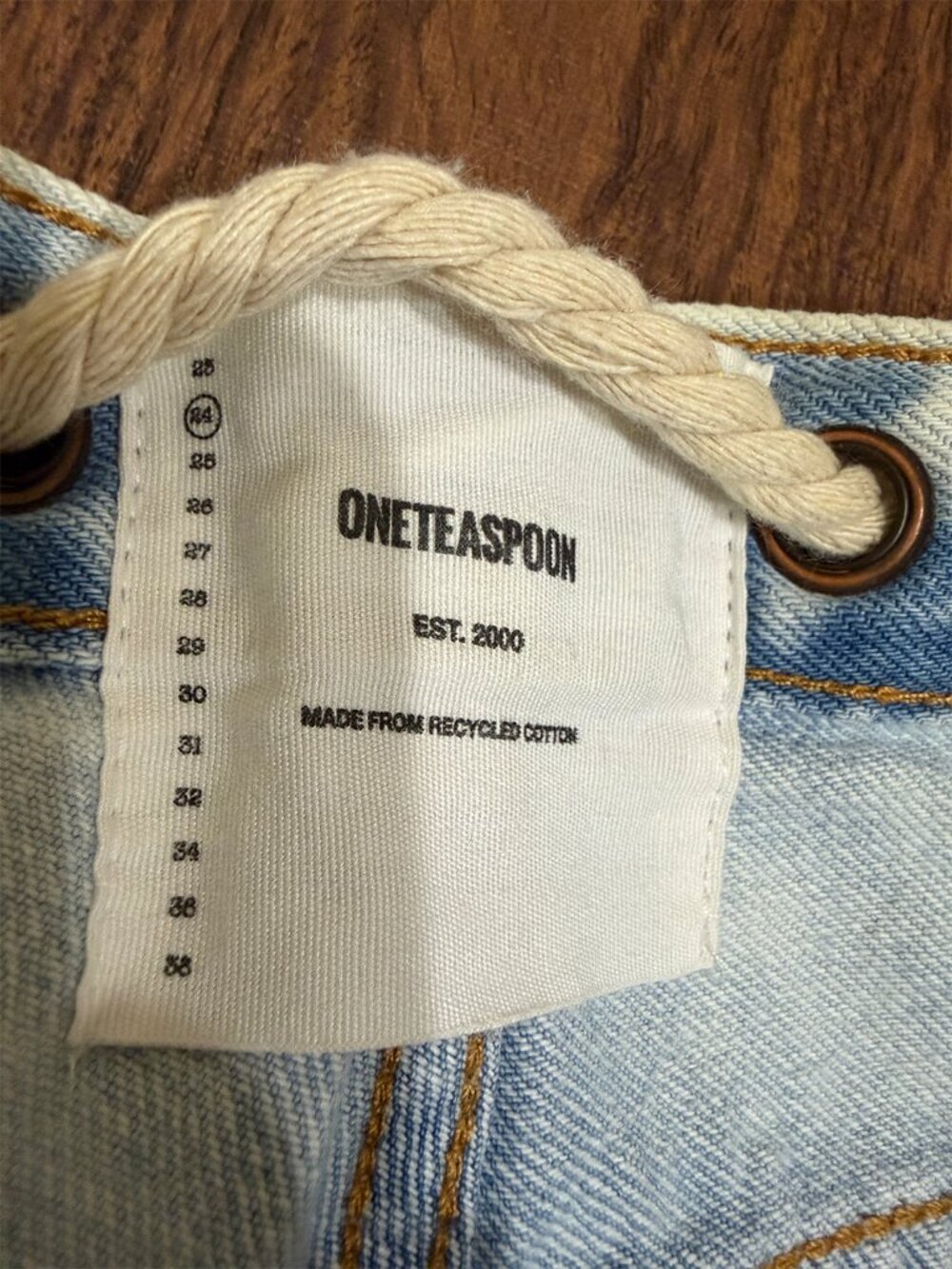 One Teaspoon Stevies Shorts - Size 24 - Picture 2 of 7